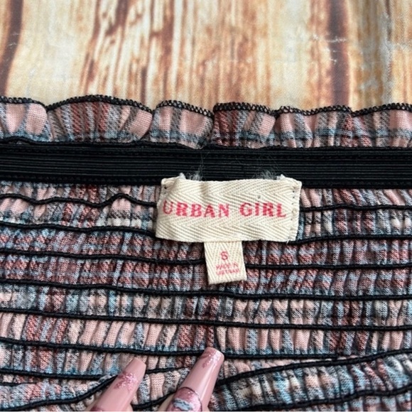 Urban Girl Women’s Plaid Smocked Off Shoulder Crop Top Boho Peplum Size Small - Picture 8 of 11